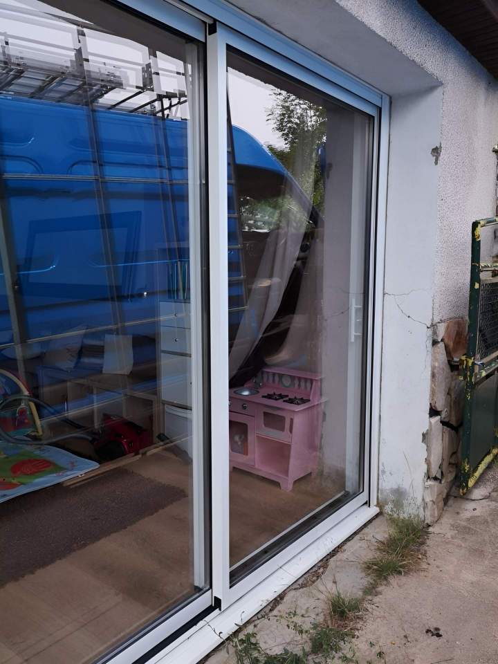 Créations sur mesure et pose de tous produits verriers