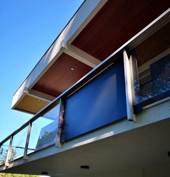 Pose de garde-corps en verre pour balcon Givors